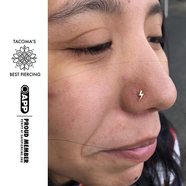 Lightning bolt nose ring shop